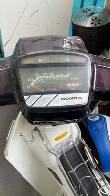 Honda Dream Thái 100cc Nâu Trắng. Mua bán Xe máy tại Huyện Bình Chánh Tp Hồ Chí Minh được đăng bởi Nguyen thanh luan