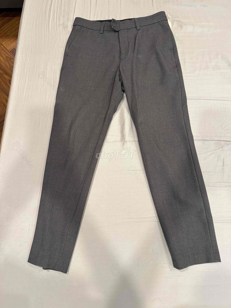 Quần âu nam TORANO Slim-fit màu xám đậm. Mua bán Quần áo tại Quận Long Biên Hà Nội được đăng bởi Đức Nguyễn hình 1