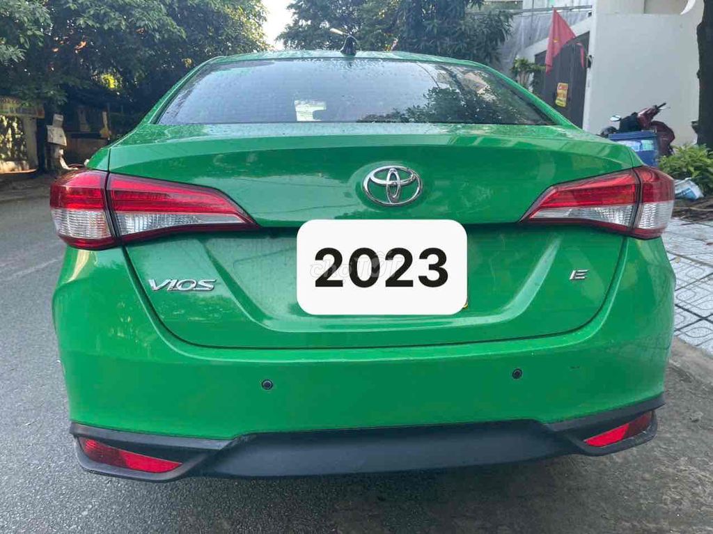 Toyota Vios E 2023, синий этаж, номер 108 000 км