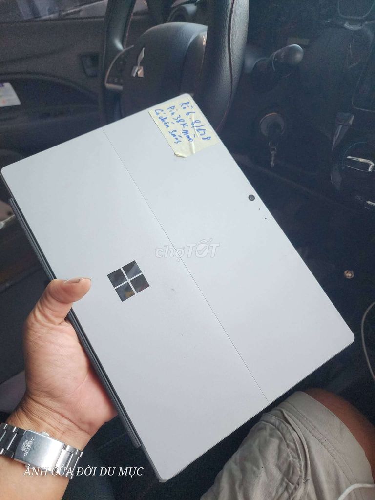Microsoft Surface Pro 6 i5 8GB/128GB Bạc. Mua bán Máy tính bảng tại Quận Bình Tân Tp Hồ Chí Minh được đăng bởi Ngoc hình 1