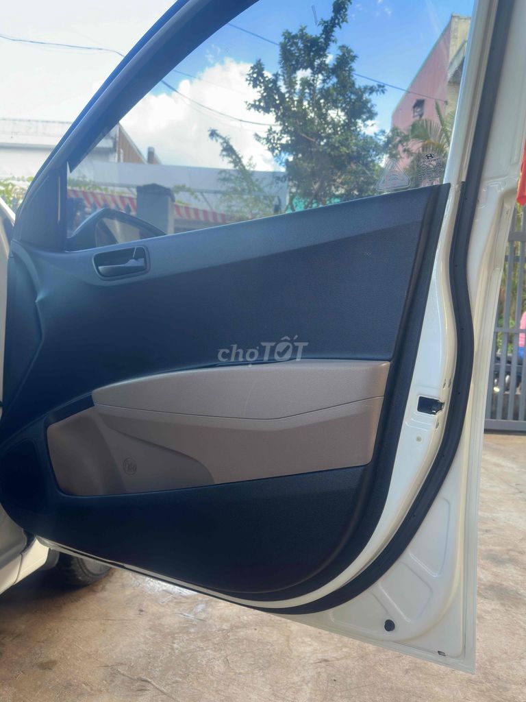 Hyundai Grand i10 2017 Grand 1.2 MT Base -. Mua bán Ô tô tại Thành phố Buôn Ma Thuột Đắk Lắk được đăng bởi VĂN CHIẾN BMT 1987 hình 10