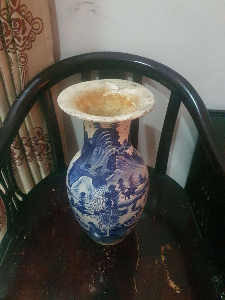 Bình gốm Lái Thiêu Xanh trắng. Mua bán Đồ sưu tầm, đồ cổ tại Huyện Bình Chánh Tp Hồ Chí Minh được đăng bởi giá nào cũng bán hình 1