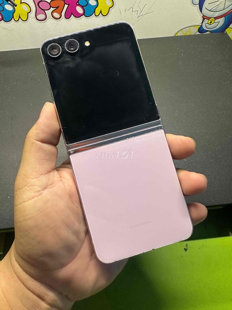 Samsung Z Flip5 512GB Tím Chíp 8Gen2 Cực Mạnh. Mua bán Điện thoại tại Quận Bình Tân Tp Hồ Chí Minh được đăng bởi 1 Chữ Tín Vạn Niềm Tin hình 1