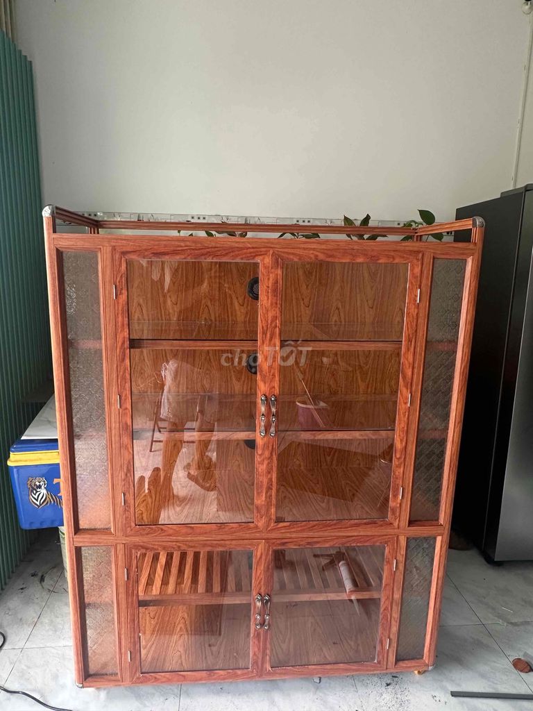 Tủ nhôm kính vân gỗ, xám 1m6x1m2. Mua bán Tủ, kệ gia đình tại Thành phố Phan Thiết Bình Thuận được đăng bởi Lộc hình 1