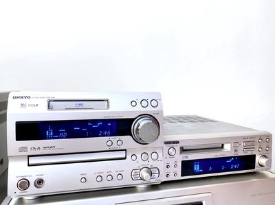 Onkyo MD 105FX - Onkyo FR-N9 - Loa D-N9. Mua bán Tivi, Âm thanh tại Quận Tân Bình Tp Hồ Chí Minh được đăng bởi Huong Le