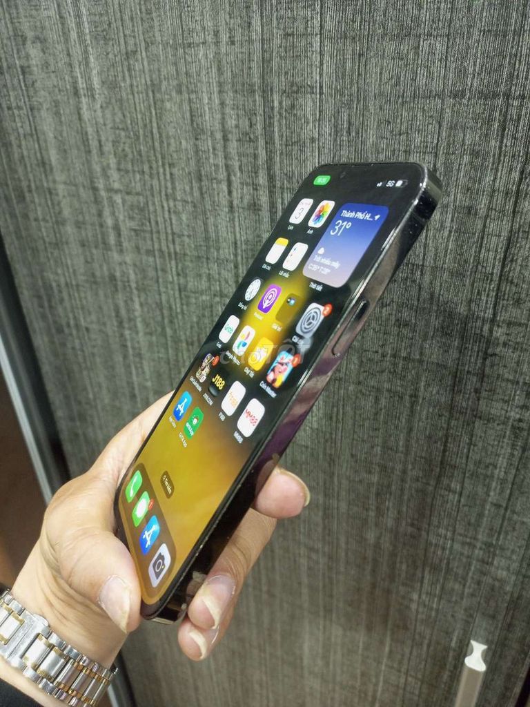 Iphone 13 Pm xài full giá rẻ có gl. Mua bán Điện thoại tại Quận Bình Tân Tp Hồ Chí Minh được đăng bởi Hữu Duyên hình 1