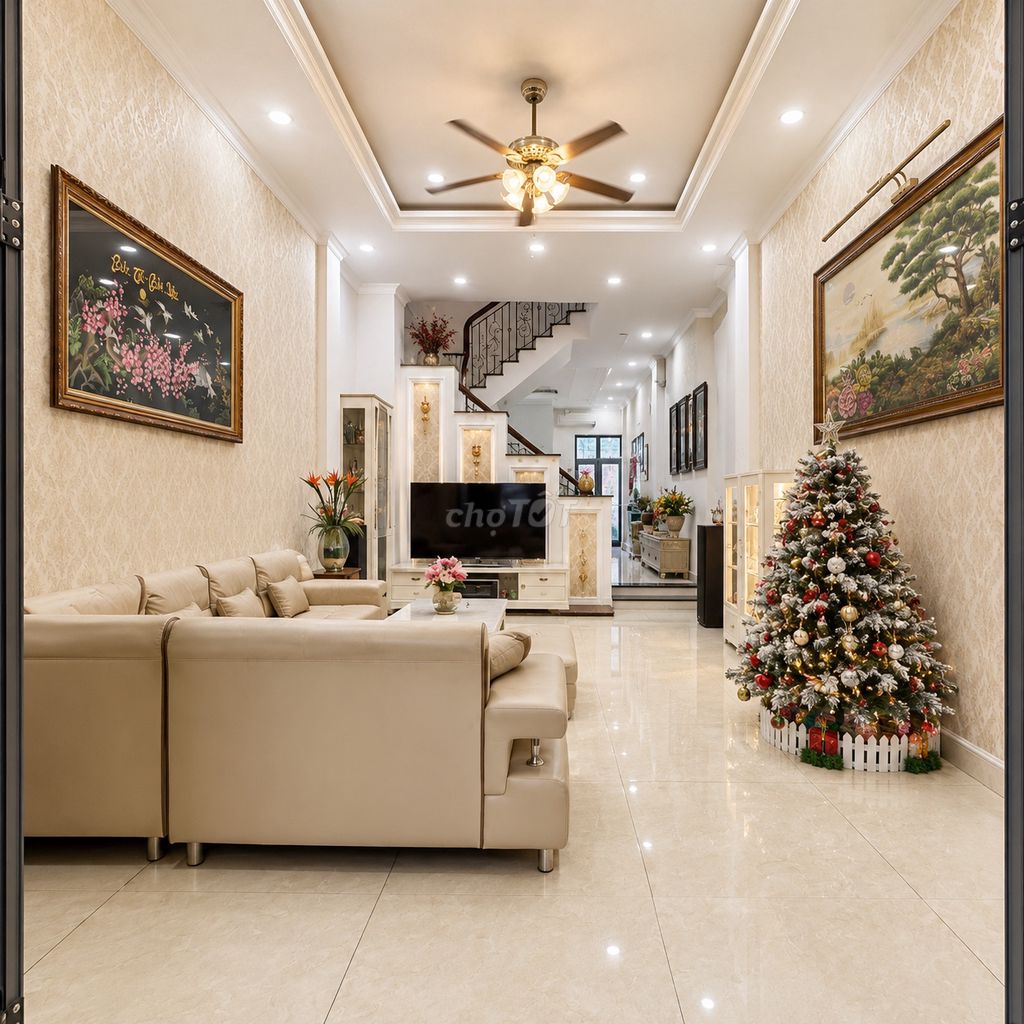 Giảm 1 tỷ nhà 123m², gần KDC Hồng Long, Vạn Phúc City 4 lầu. Giá 13 tỷ