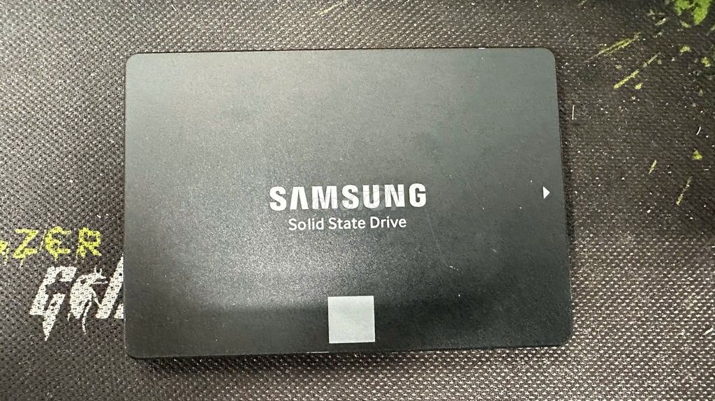 Samsung 860 EVO 250GB Sk 98%. Mua bán Linh kiện (RAM, Card...) tại Thị xã Bến Cát Bình Dương được đăng bởi Hoàng Võ hình 1