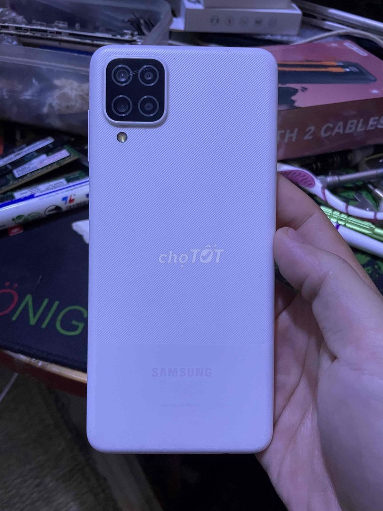 Samsung A12 4GB/128GB nứt kính dùng full. Mua bán Điện thoại tại Huyện Thường Tín Hà Nội được đăng bởi H8386 hình 1