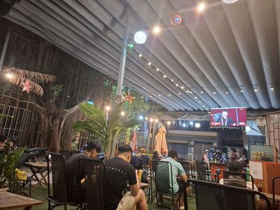 Bộ xe cafe mặt đá, máy xay pha, dù, ghế. Mua bán Đồ chuyên dụng, Giống nuôi trồng tại Quận 12 Tp Hồ Chí Minh được đăng bởi Chất Cao Nguyên