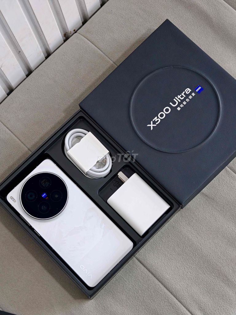 Vivo X300 Ultra 16GB 512GB Trắng Fullbox như mới. Mua bán Điện thoại tại Quận Đống Đa Hà Nội được đăng bởi Lâm Bảo Tuyên hình 1