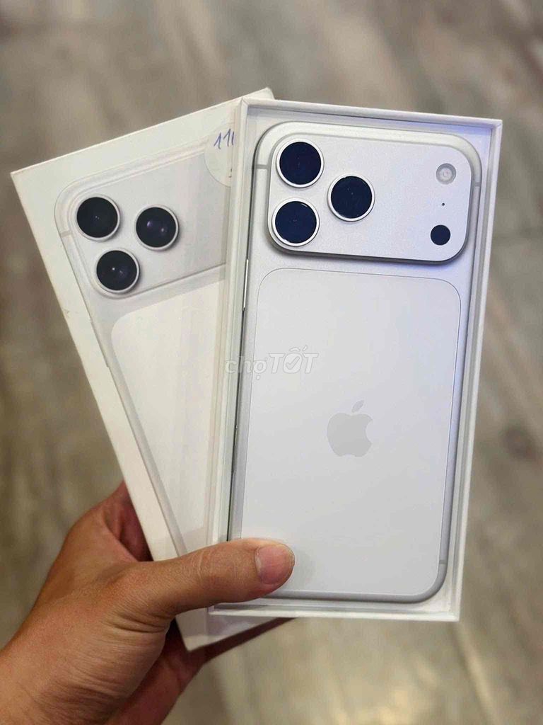 Apple iPhone 17 Pro Max 256GB Trắng VN/A 99%. Mua bán Điện thoại tại Thành phố Biên Hòa Đồng Nai được đăng bởi TRƯƠNG HUY HOÀNG hình 1