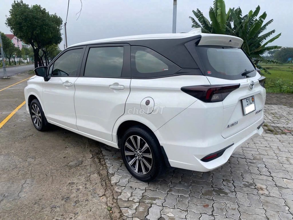 Toyota Avanza Premio 2024 CVT màu trắng 20.100 km. Mua bán Ô tô tại Quận Tân Phú Tp Hồ Chí Minh được đăng bởi VĂN CHINH hình 3