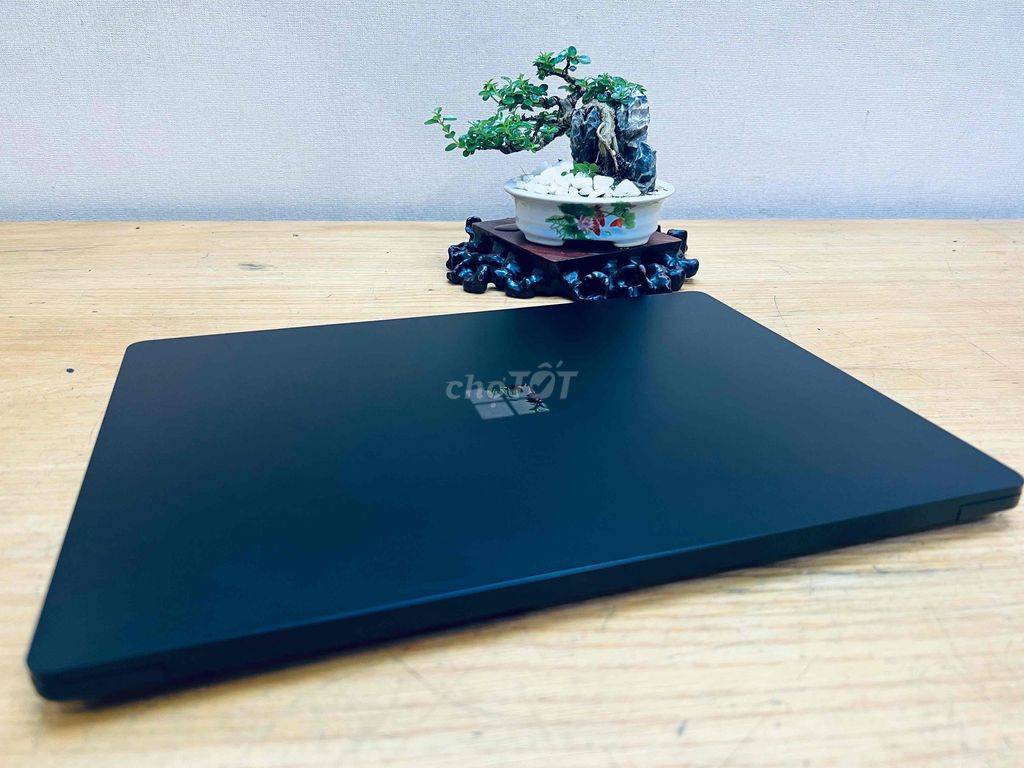Surface Laptop i7 - 1185G7/16GB/512GB/ LCD 13" 2K. Mua bán Laptop tại Thành phố Thủ Dầu Một Bình Dương được đăng bởi Huỳnh Thắng  hình 1