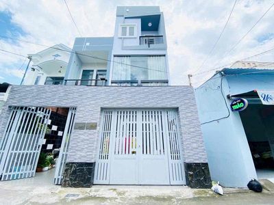 Nhà 2 lầu cách Mậu Thân 30m lộ Ô tô 5m phủ hợp nhiều mục đích sử dụng. Cho thuê nhà ở tại Quận Ninh Kiều Cần Thơ được đăng bởi Quang