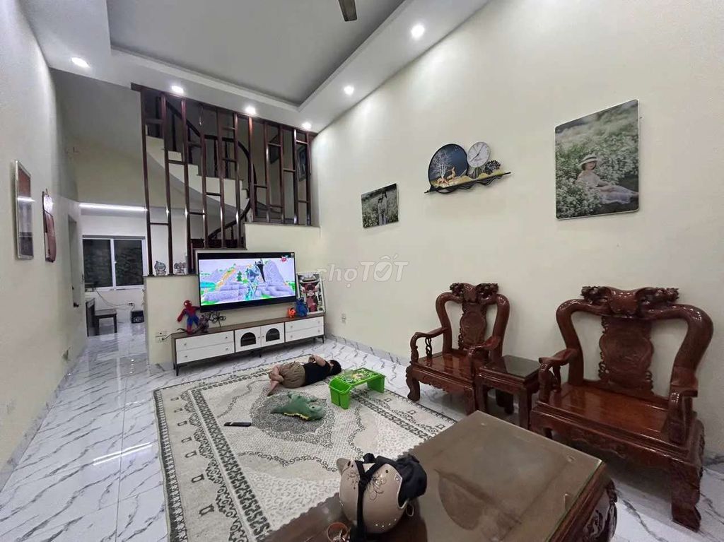 Bán nhà phố lạc Long Quân 77m2, xây 4 tầng sổ đỏ chính chủ. Mua bán nhà ở tại Quận Tây Hồ Hà Nội được đăng bởi Nguyễn Khoa hình 2
