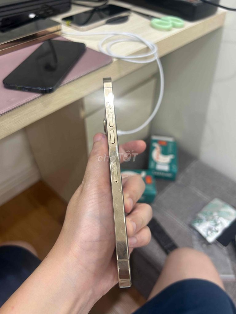 iPhone 12 Pro Max 128G quốc tế zin đẹp. Mua bán Điện thoại tại Quận Ba Đình Hà Nội được đăng bởi Lâm mobile hình 3