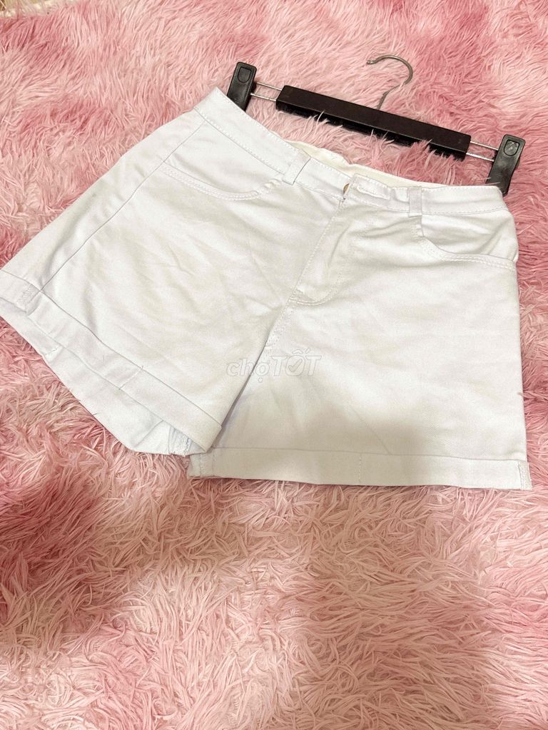 Quần short nữ vải mềm mại. Mua bán Quần áo tại Huyện Cai Lậy Tiền Giang được đăng bởi Ngọc Tuyền Store hình 1