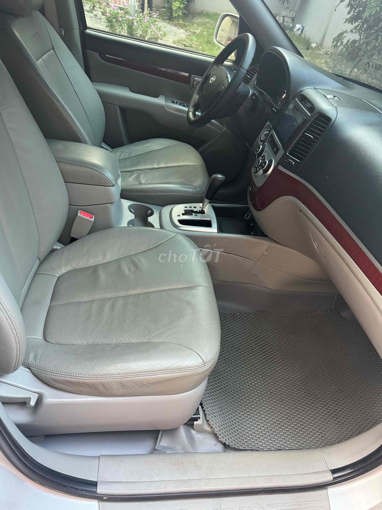 Hyundai Santa Fe 2008 tự động. Mua bán Ô tô tại Quận Hà Đông Hà Nội được đăng bởi Hiệp Xoăn Hà Đông hình 16