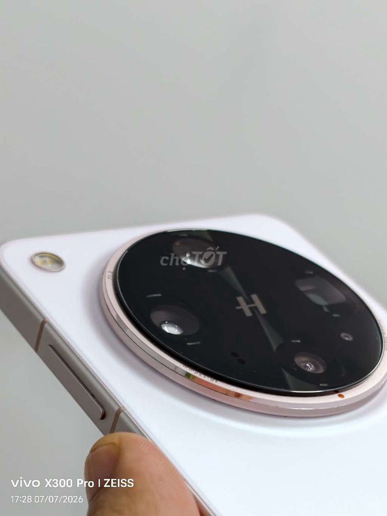 Oppo Find X8 Ultra 16GB/512GB Snapdragon 8 Elite. Mua bán Điện thoại tại Thành phố Bến Tre Bến Tre được đăng bởi Lê Trường hình 1