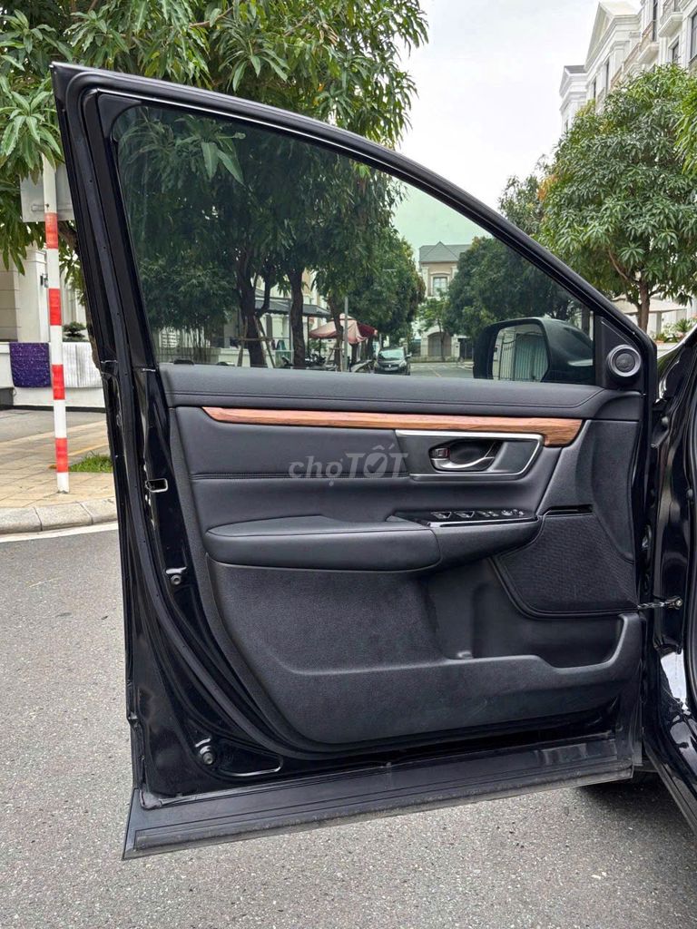 SIÊU CỌP HONDA CRV L 2021 NGUYÊN ZIN A-Z. Mua bán Ô tô tại Quận Gò Vấp Tp Hồ Chí Minh được đăng bởi Chợ Xe Ô Tô 362 Xe Chất uy Tín hình 6