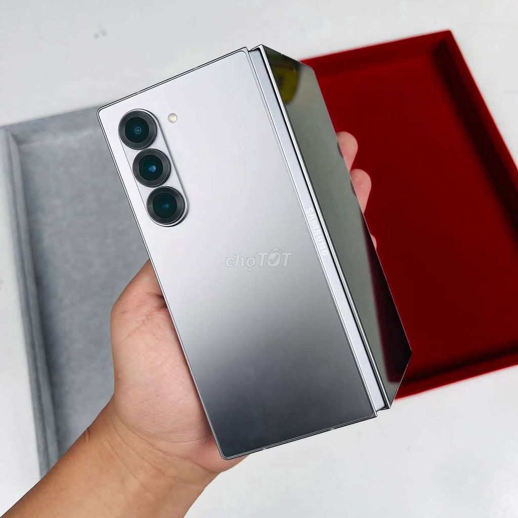 Samsung Z Fold 6 512GBTitian Hàn 2sim Likenew. Mua bán Điện thoại tại Quận Hải Châu Đà Nẵng được đăng bởi BIN Mobile 59 Phan Đăng Lưu Đà Nẵng  hình 1