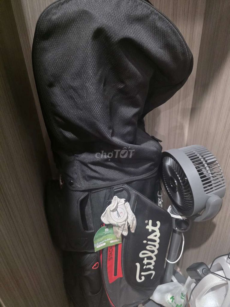 Bộ gậy golf Titleist T300 10 gậy. Mua bán Đồ thể thao, Dã ngoại tại Quận Tây Hồ Hà Nội được đăng bởi Phi Long Nguyen hình 1