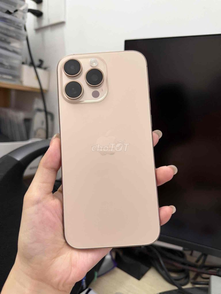 iPhone 16 Pro Max 256GB Vàng VN/A. Mua bán Điện thoại tại Quận Sơn Trà Đà Nẵng được đăng bởi Phương Phạm hình 1