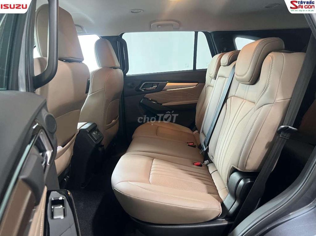 Bán xe Isuzu Mu X 2025. Mua bán Ô tô tại Huyện Hóc Môn Tp Hồ Chí Minh được đăng bởi Nguyễn hoàng minh hình 8