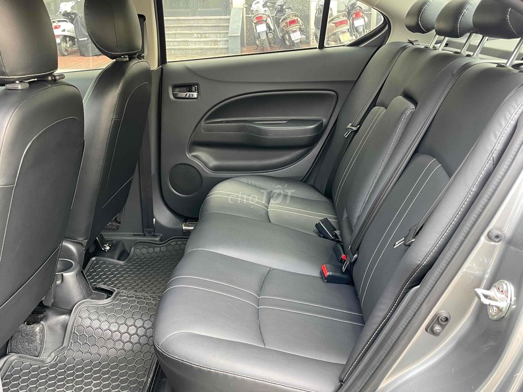 Mitsubishi Attrage 2021 Premium 1.2 CVT - 39869 km. Mua bán Ô tô tại Quận Cầu Giấy Hà Nội được đăng bởi Mr Hiếu  hình 19