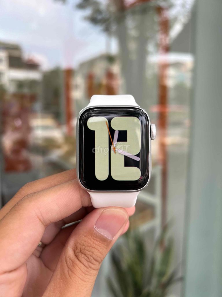 🍎 Apple Watch Series 5 40mm Trắng eSIM