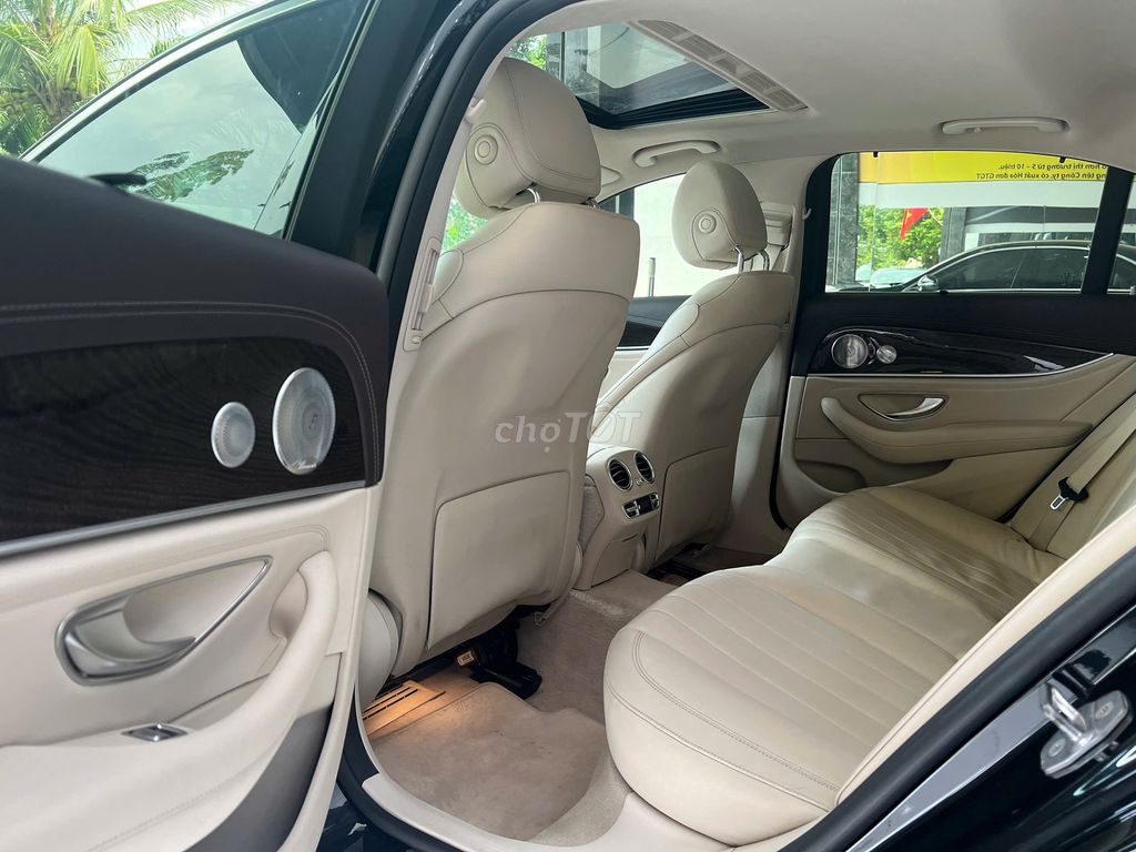 MERCEDES MODEL 07/201, XE ĐẸP NGUYÊN ZIN.. Mua bán Ô tô tại Quận Bình Thạnh Tp Hồ Chí Minh được đăng bởi Anh Chiến hình 15