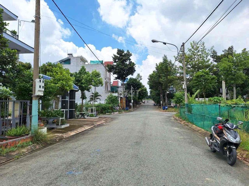 Đất xây biệt thự KDC Biconsi, phường Tân Bình, Tp Dĩ An.. Mua bán Đất tại Thành phố Dĩ An Bình Dương được đăng bởi Việt Dĩ An  hình 5