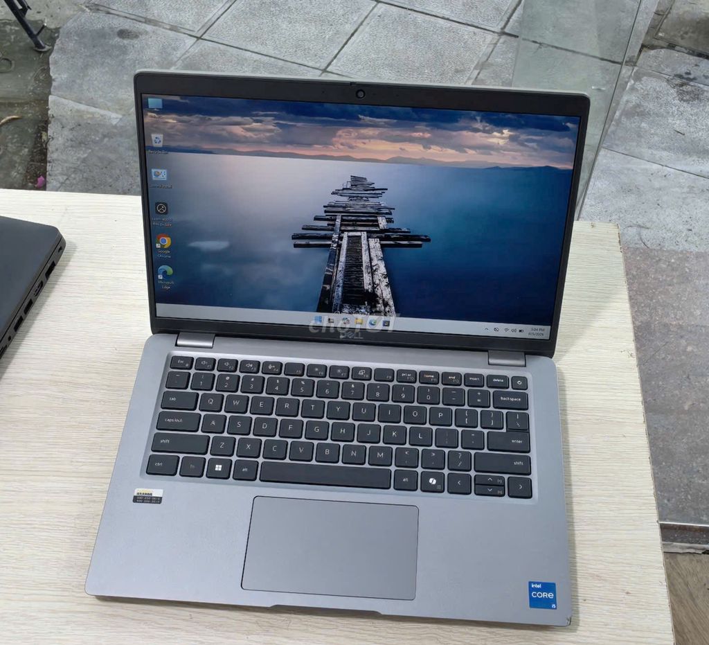 Dell Latitude 5450 2024 Ngon. Mua bán Laptop tại Quận Hai Bà Trưng Hà Nội được đăng bởi Quan Van Truong hình 1