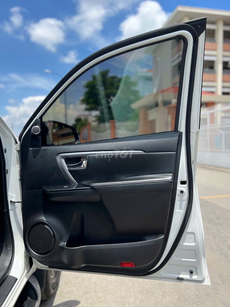 Fortuner 2023 dầu tự động 01 cầu xe còn cứng ngắt. Mua bán Ô tô tại Quận Gò Vấp Tp Hồ Chí Minh được đăng bởi Phan Trung Quân hình 14