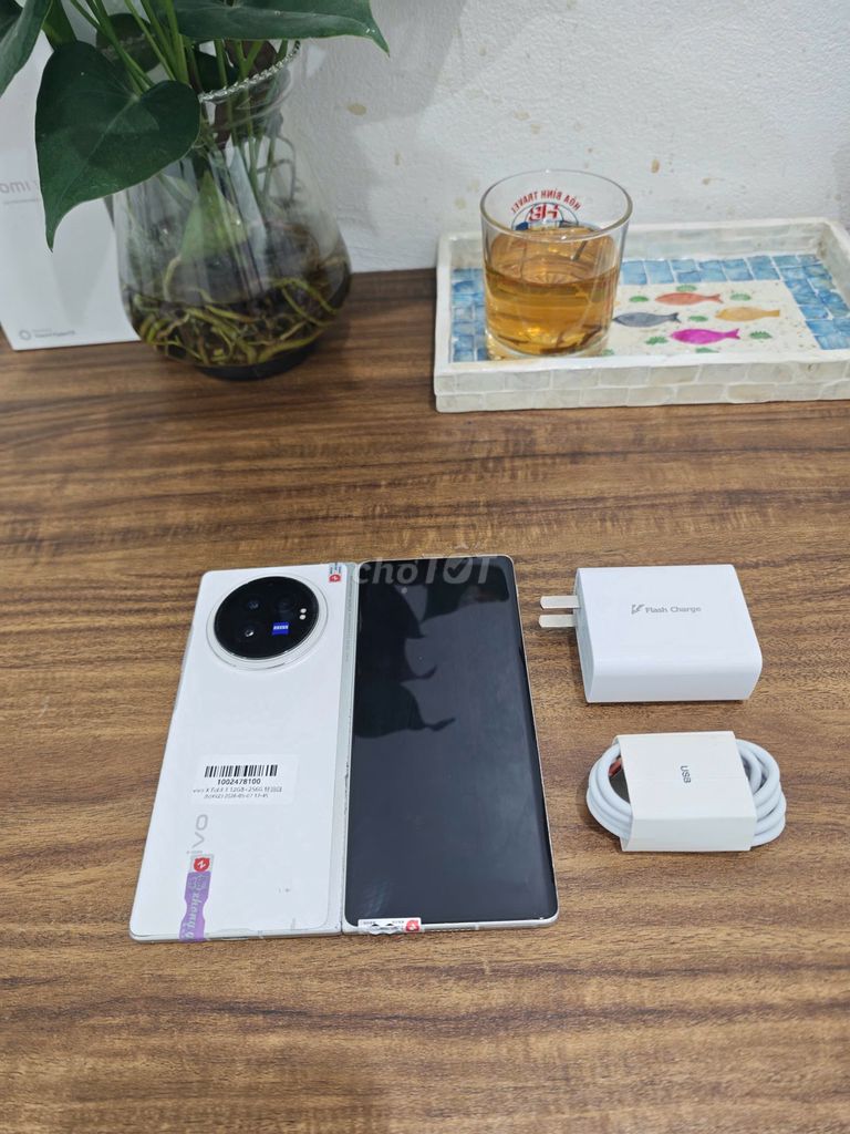Vivo X-Fold 3 12/256 Trắng sạc 80w có ship COD. Mua bán Điện thoại tại Quận Hoàng Mai Hà Nội được đăng bởi Trần Ngọc Hiếu hình 1