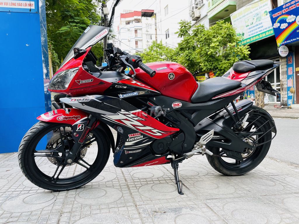 Xe máy Yamaha R15 màu Đỏ Đen. Mua bán Xe máy tại Quận Nam Từ Liêm Hà Nội được đăng bởi MAI HÒA hình 1