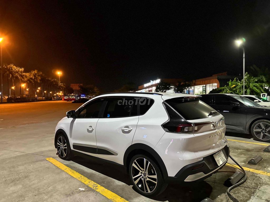 VinFast VFe34 2022 - 55000 km. Mua bán Ô tô tại Quận Long Biên Hà Nội được đăng bởi Phát Vũ Vinfast hình 4