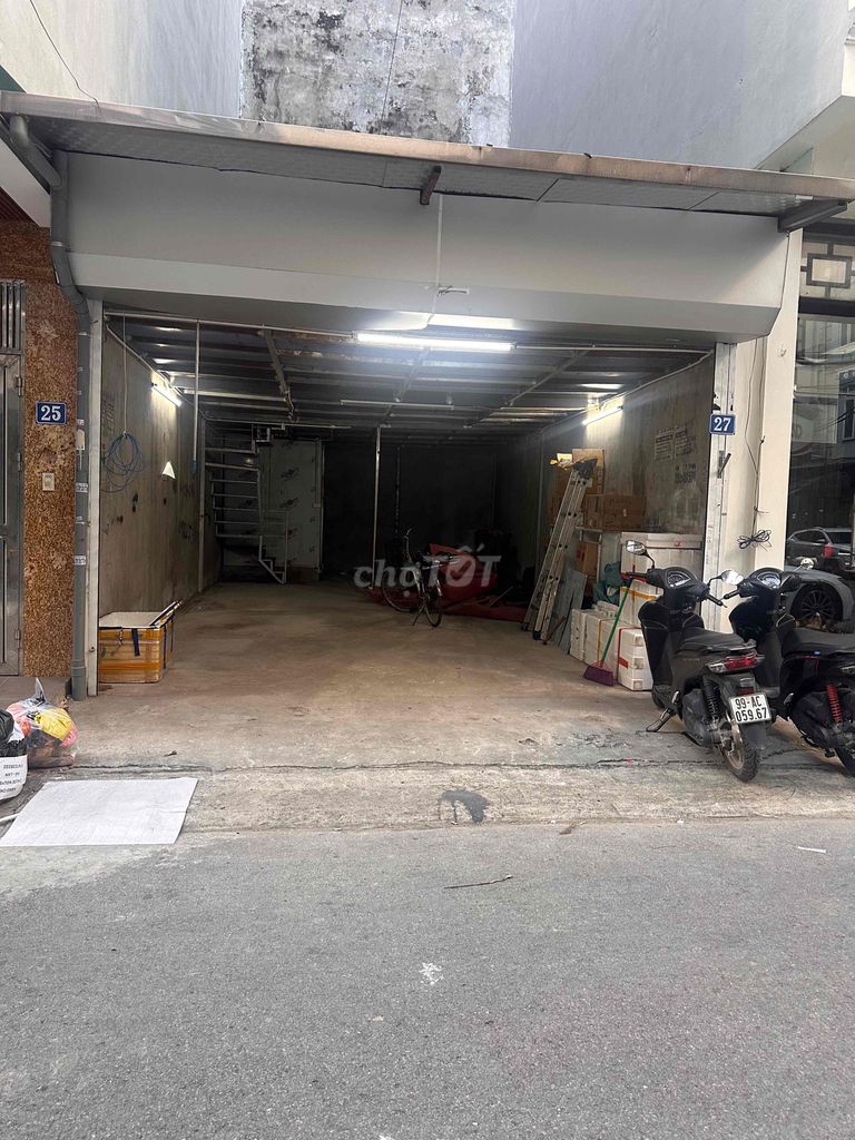 mặt bằng kinh doanh 60m2