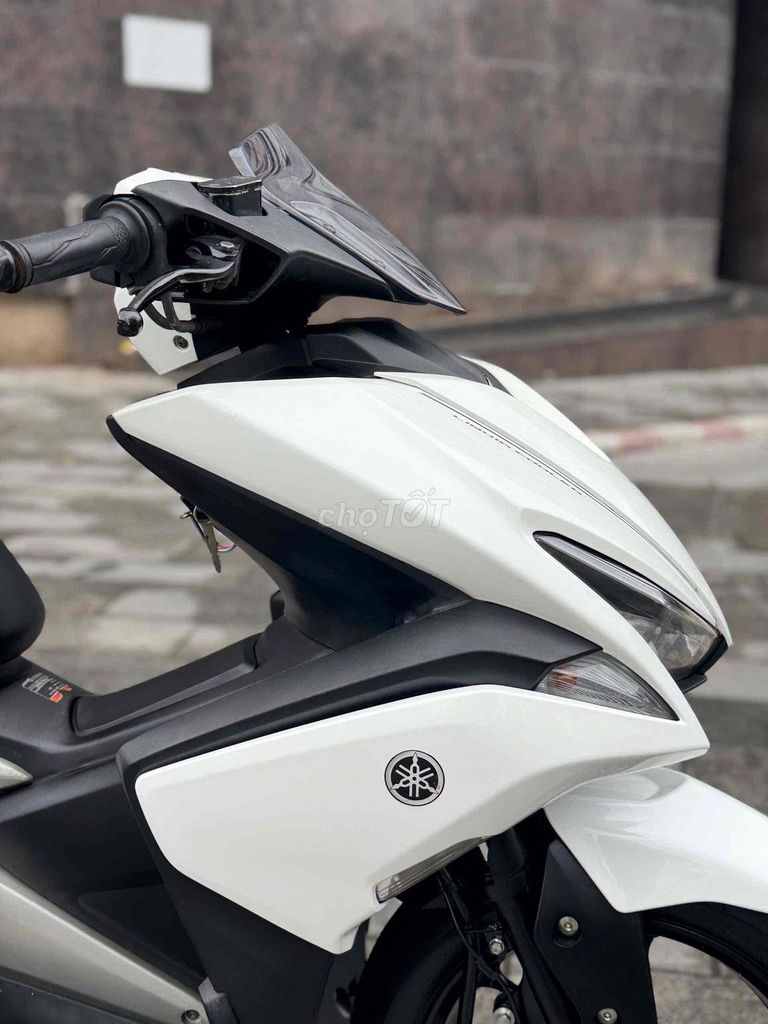 NVX 155 sơn máy zin 100% trắng 1 chủ 2018 chất. Mua bán Xe máy tại Quận Cầu Giấy Hà Nội được đăng bởi nguyễn bích thuỷ hình 8