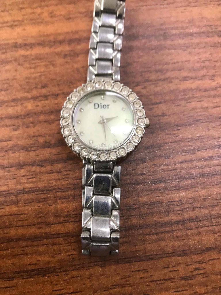 Đồng hồ Dior 5015 Nữ. Mua bán Đồng hồ tại Huyện Tân Phước Tiền Giang được đăng bởi Đồ Nhà Không Dùng hình 1