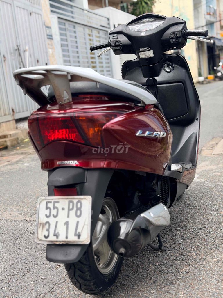 Honda Lead 110cc Fi Красно-черный от собственника