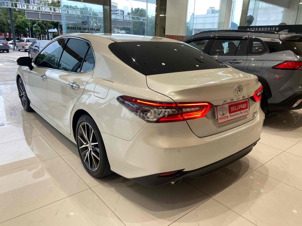 Toyota Camry 2022 2.5 Q - 59000 km. Mua bán Ô tô tại Quận Bình Thạnh Tp Hồ Chí Minh được đăng bởi Toyota Sure hình 4