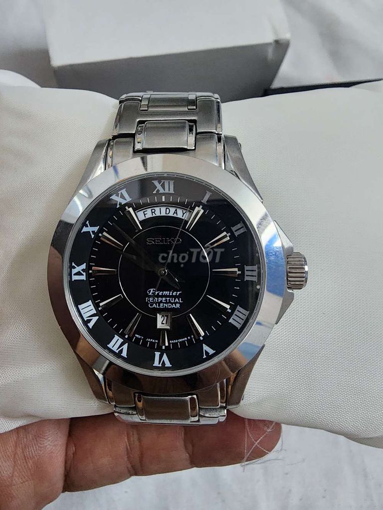 Seiko 2 Lịch Kính Sapphire Inox Nguyên Khối