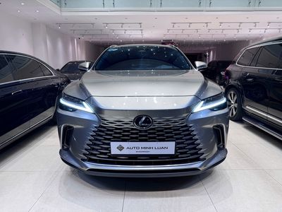 Lexus RX Model 2024 350 Luxury - 3900 km