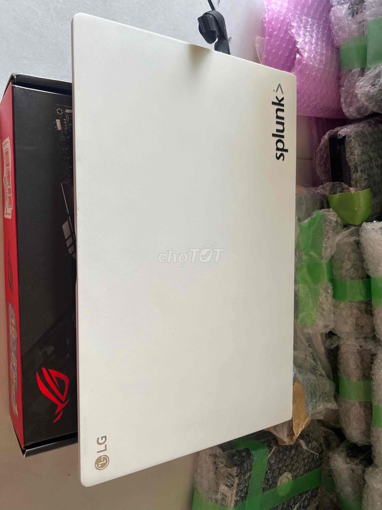 LG Gram i5 Gen 6 15.6 inch 8GB/256GB. Mua bán Laptop tại Thành phố Thủ Đức Tp Hồ Chí Minh được đăng bởi THIENLAM PC JAPAN hình 1