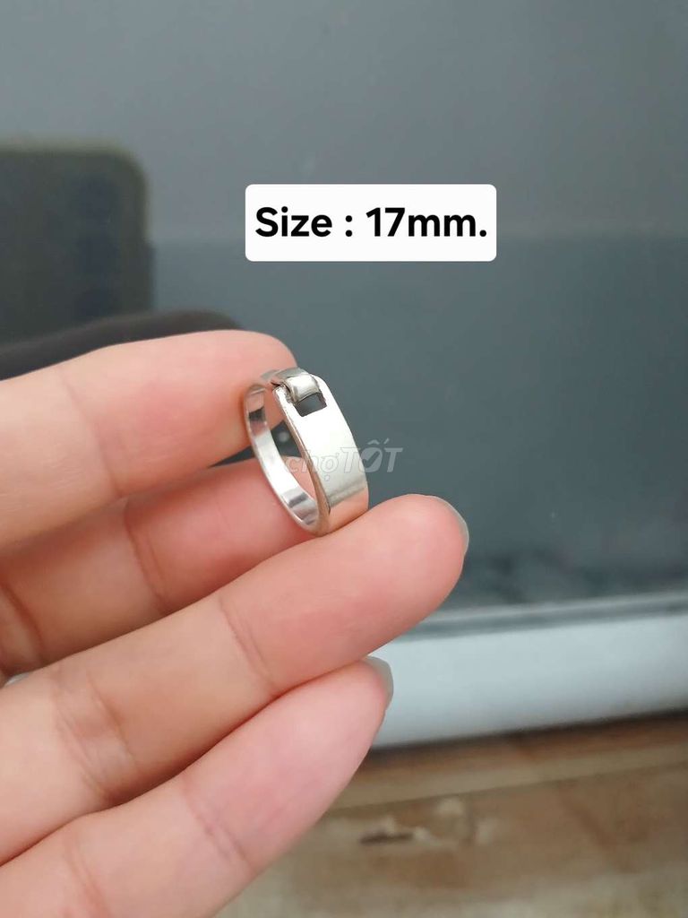 Nhẫn bạc nữ kiểu chiếc nịt độc đáo.. Mua bán Phụ kiện thời trang khác tại Thành phố Thủ Đức Tp Hồ Chí Minh được đăng bởi Nguyễn nữ thuý linh hình 1