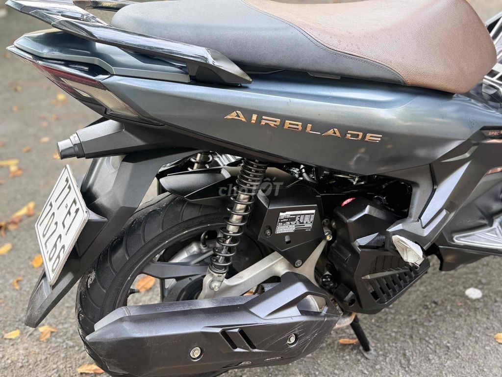 BÁN AB 150ABS CHÍNH CHỦ CÔNG CHỨNG. Mua bán Xe máy tại Thành phố Thủ Đức Tp Hồ Chí Minh được đăng bởi XE MÁY ANH hình 16