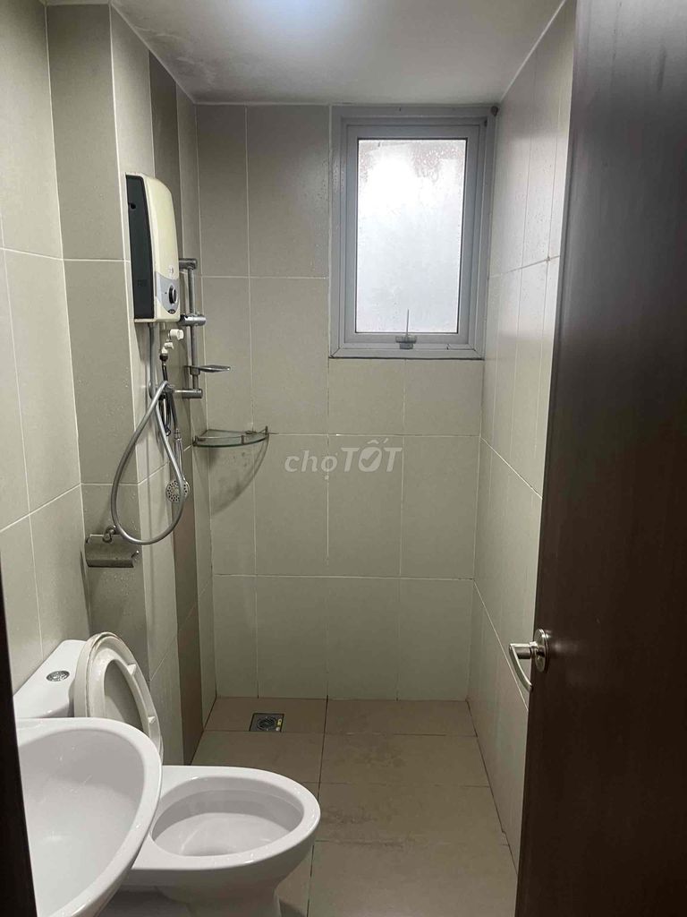 Vừa trống căn 2PN 2WC 70m2 Celadon giá 10 triệu NTCB