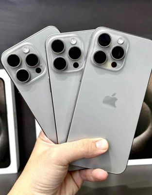 iPhone 15 Pro Max 256GB Đen - Quốc Tế. Mua bán Điện thoại tại Thành phố Đà Lạt Lâm Đồng được đăng bởi TOP PHONE Chuyên Apple Đà Lạt